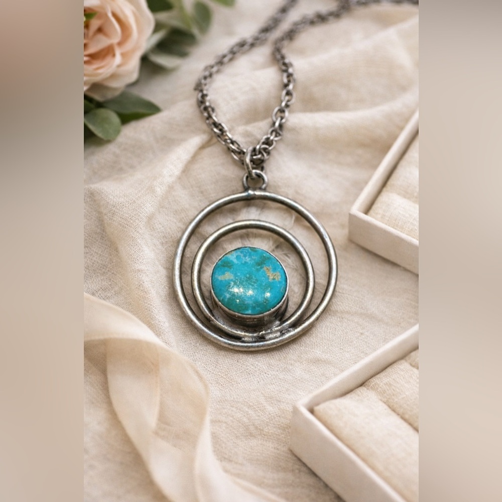 Long Vintage Silver Toned Necklace with Turquoise Pendant - Picture 1 of 4